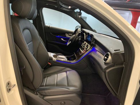 Used 2022 Mercedes-Benz GLC 300 4MATIC Coupe image 68