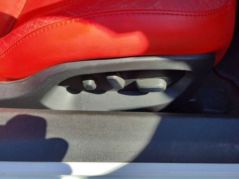 Used 2014 Chevrolet Corvette Stingray Convertible w/ 2LT Preferred Equipment Group image 9