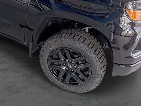 New 2026 Chevrolet Silverado 1500 Custom Trail Boss AWD/4WD image 16