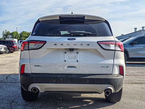 Used 2020 Ford Escape SEL AWD/4WD image 5