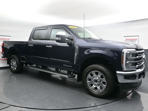 Used 2025 Ford F250 Lariat w/ Chrome Package AWD/4WD image 2