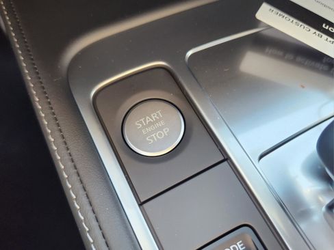 Certified 2025 INFINITI QX60 Luxe w/ Lighting Package (N94) image 22