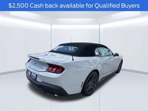New 2026 Ford Mustang GT Premium w/ GT Performance Package RWD image 4
