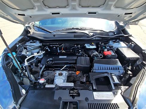 Used 2017 Honda CR-V LX image 16