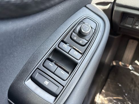 Used 2023 Subaru Outback Premium image 22