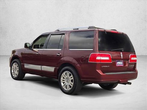Used 2012 Lincoln Navigator 2WD image 8