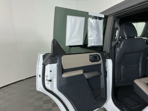 Certified 2023 Ford Bronco Wildtrak AWD/4WD image 28