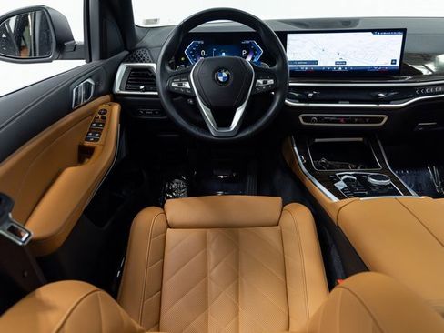 Certified 2024 BMW X5 xDrive40i image 3