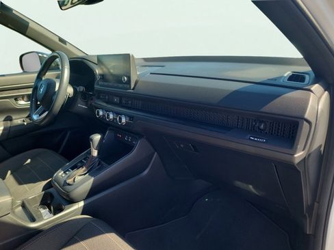 Certified 2023 Honda CR-V Sport image 22