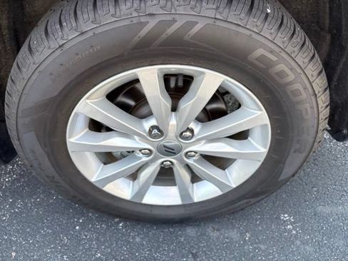 Used 2022 Dodge Durango SXT w/ Trailer Tow Group IV AWD/4WD image 8