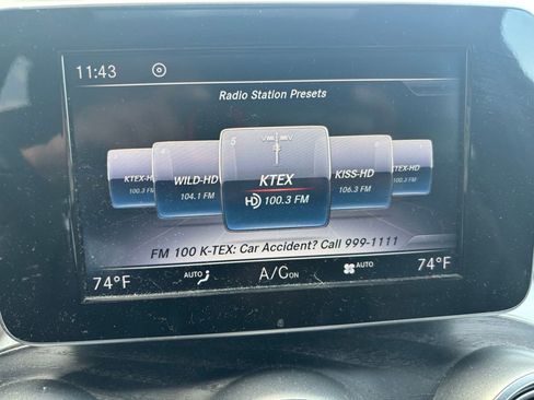 Used 2018 Mercedes-Benz GLC 300 image 11