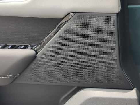 New 2026 Land Rover Range Rover Velar Belgravia AWD/4WD image 33