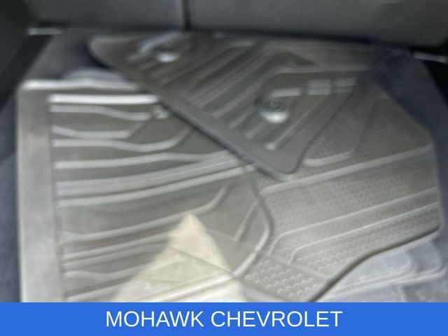 Used 2024 Chevrolet Trax LT w/ Driver Confidence Package FWD image 34