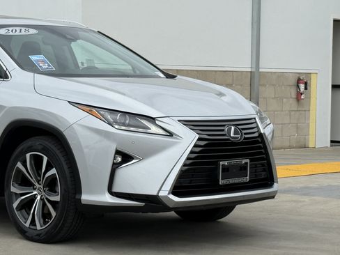 Used 2018 Lexus RX 350 AWD w/ Premium Package image 3
