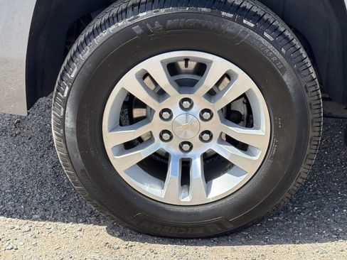 Used 2019 Chevrolet Tahoe LS w/ Max Trailering Package AWD/4WD image 10