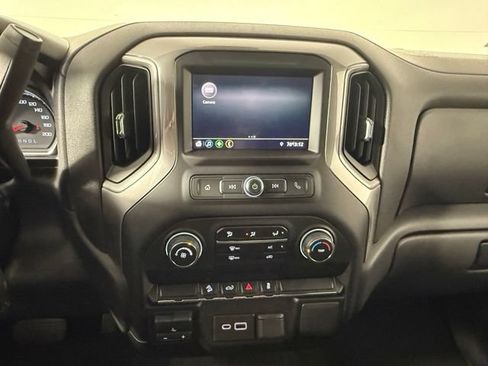 Used 2021 Chevrolet Silverado 1500 Custom Trail Boss w/ Safety Confidence Package AWD/4WD image 26