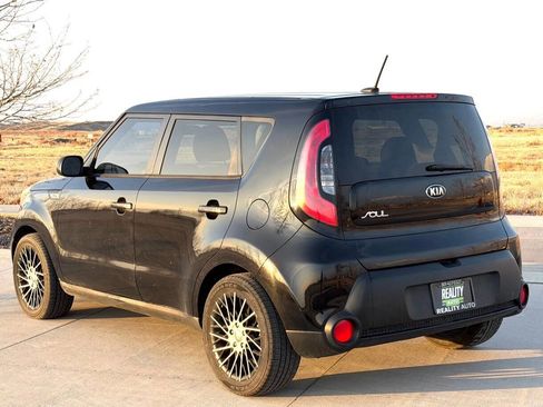Used 2015 Kia Soul image 8