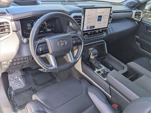 Used 2023 Toyota Tundra Platinum w/ Advanced Package image 10