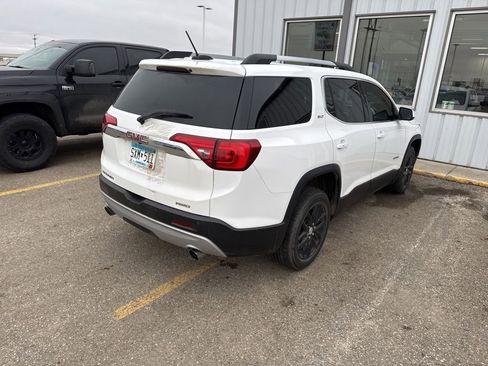 Used 2018 GMC Acadia SLT image 8