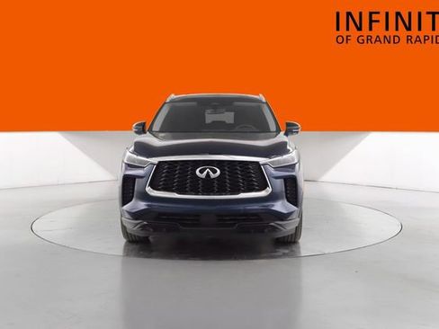 Used 2024 INFINITI QX60 Luxe image 2
