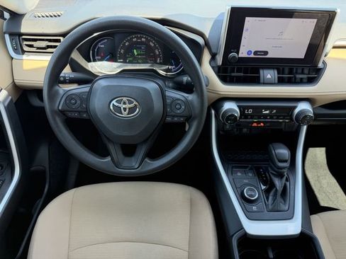 Certified 2024 Toyota RAV4 LE AWD/4WD image 12
