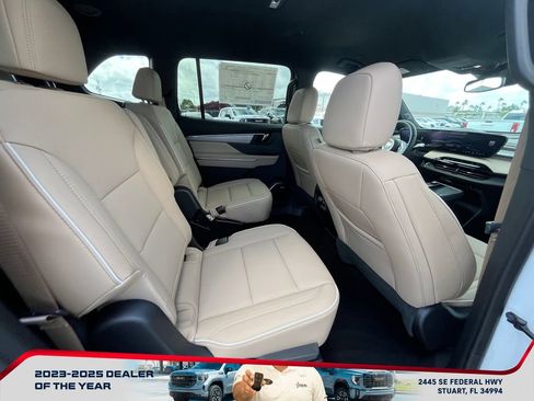 New 2026 Buick Enclave Preferred image 18