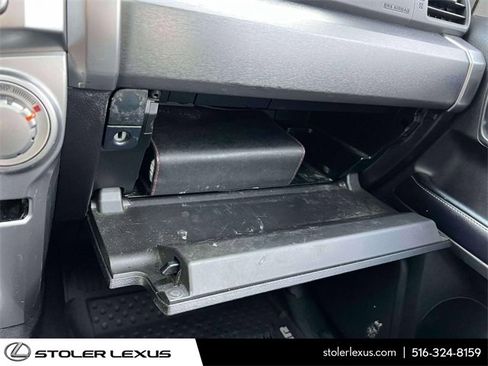 Used 2018 Toyota 4Runner SR5 image 41