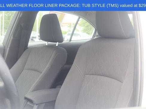 Used 2025 Toyota Corolla LE FWD image 5