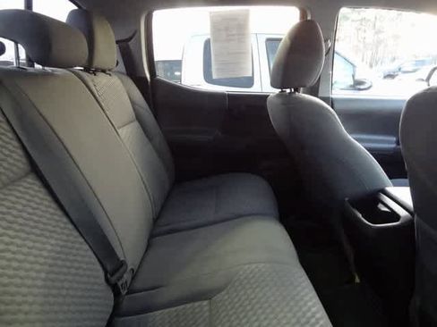 Used 2023 Toyota Tacoma SR image 13