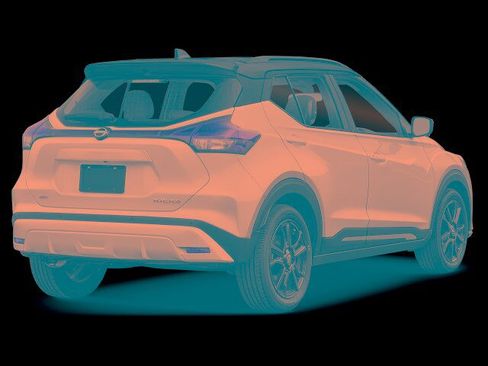 Used 2023 Nissan Kicks SR w/ SR Premium Package FWD image 2