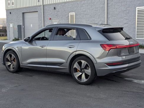 Used 2023 Audi e-tron Premium Plus w/ Premium Plus Package image 7