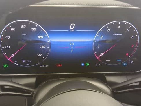 Used 2026 Mercedes-Benz GLC 300 4MATIC image 35