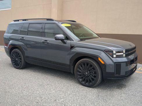 Used 2024 Hyundai Santa Fe Calligraphy image 2