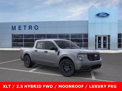 New 2025 Ford Maverick XLT w/ XLT Luxury Package