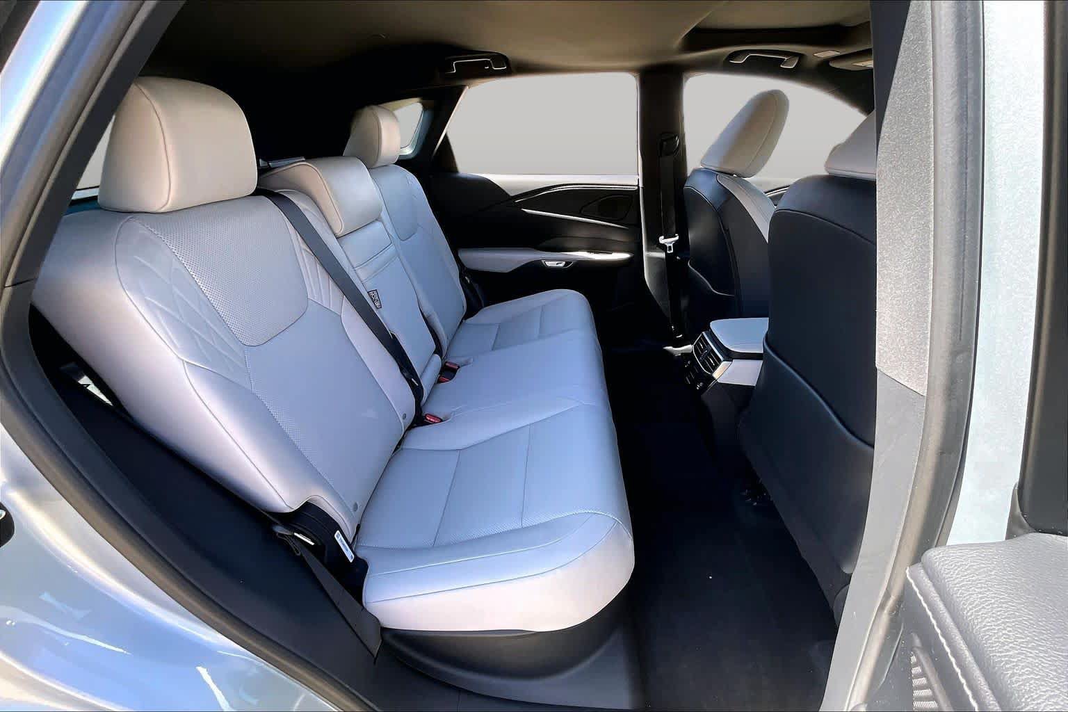 Used 2025 Lexus RX 350 Premium FWD image 49