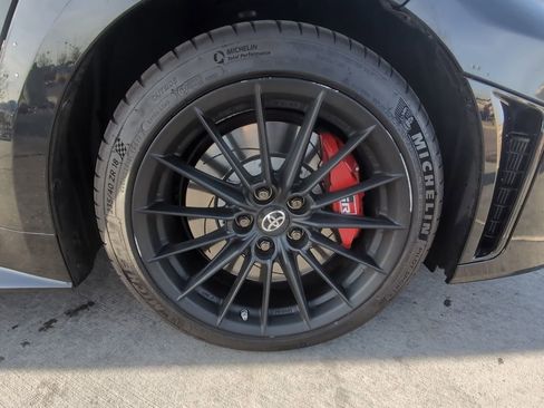 Used 2025 Toyota Corolla GR image 32