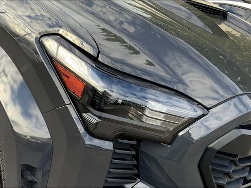 Used 2024 Toyota Tacoma TRD Sport RWD image 27