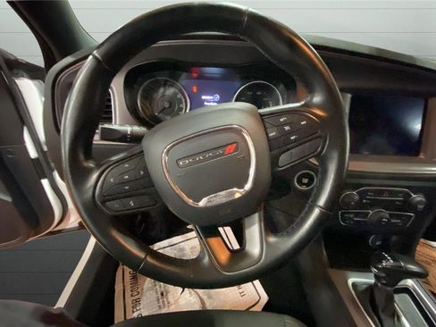 Used 2023 Dodge Charger SXT image 6
