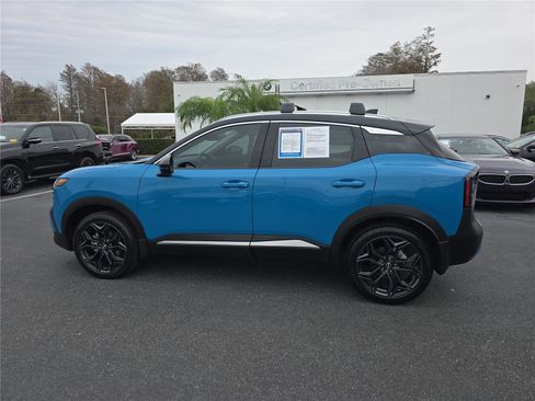 Used 2025 Nissan Kicks SR image 6