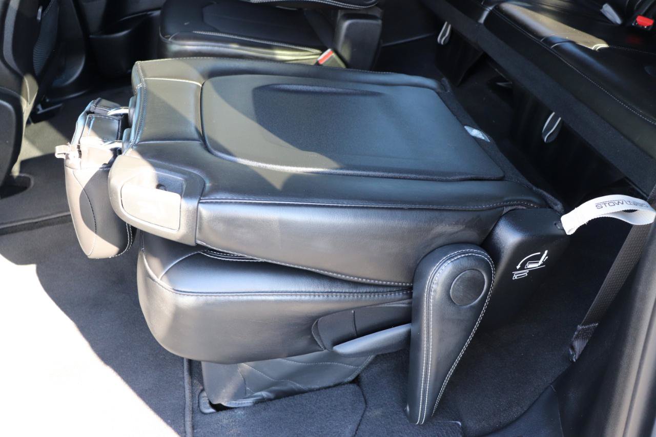Used 2027 Chrysler Pacifica Select FWD image 28