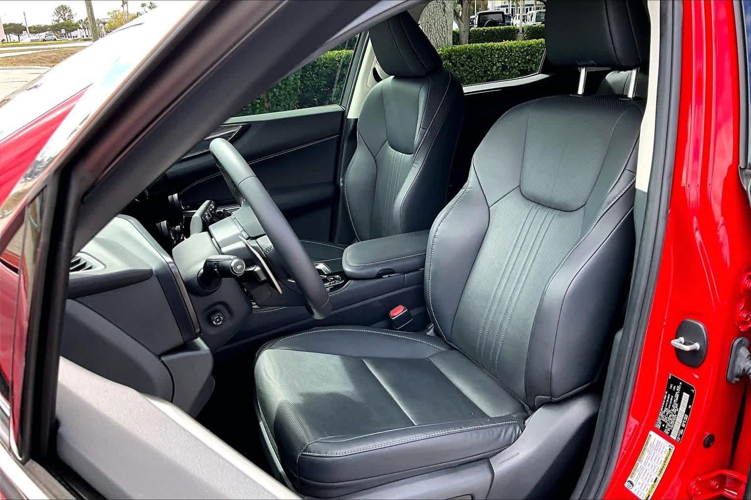 Used 2023 Lexus NX 250 FWD image 12