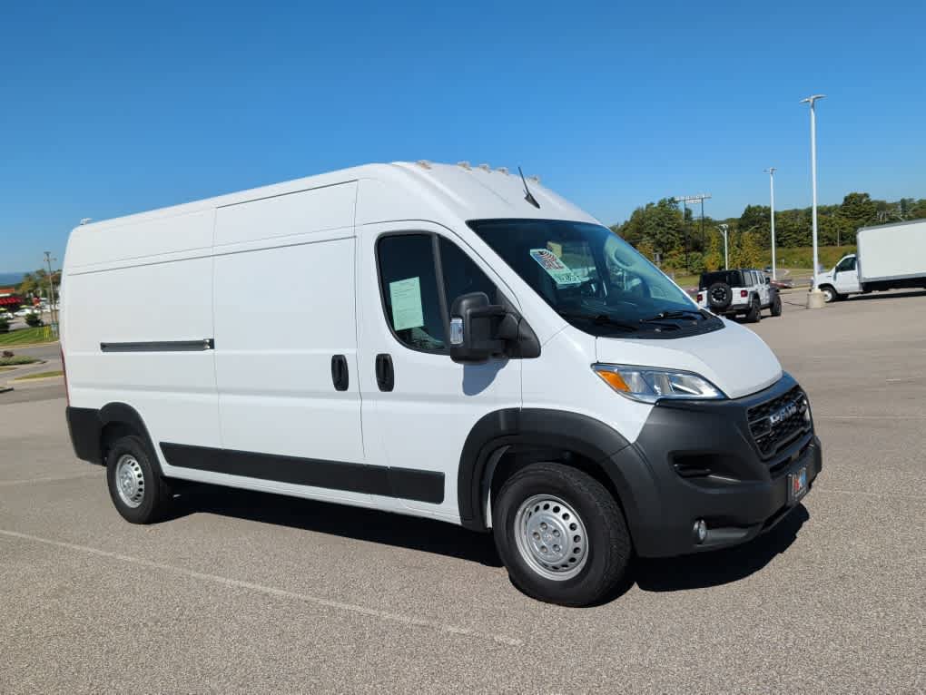 Used 2025 RAM ProMaster 2500 w/ Convenience Group FWD image 30