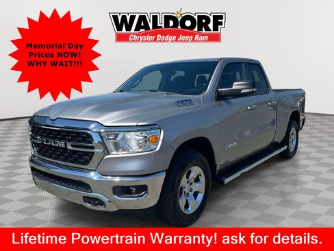 Used 2022 RAM 1500 Big Horn AWD/4WD image 3