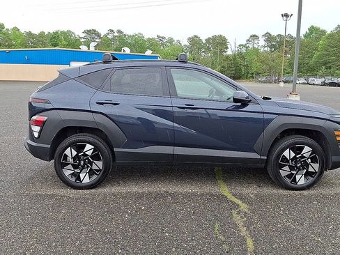 Certified 2025 Hyundai Kona SEL AWD/4WD image 9