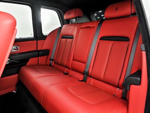 Used 2021 Rolls-Royce Cullinan AWD/4WD image 22