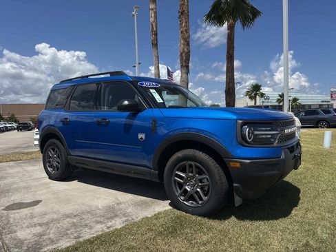 Used 2025 Ford Bronco Sport Big Bend AWD/4WD image 3