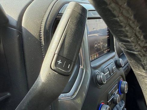 Used 2020 Chevrolet Silverado 1500 LT Trail Boss image 14