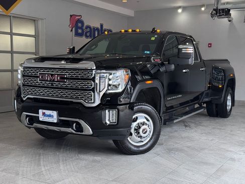 Certified 2022 GMC Sierra 3500 Denali w/ Denali Ultimate Package image 2