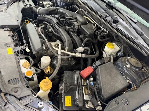 Used 2019 Subaru Impreza 2.0i Premium AWD/4WD image 5