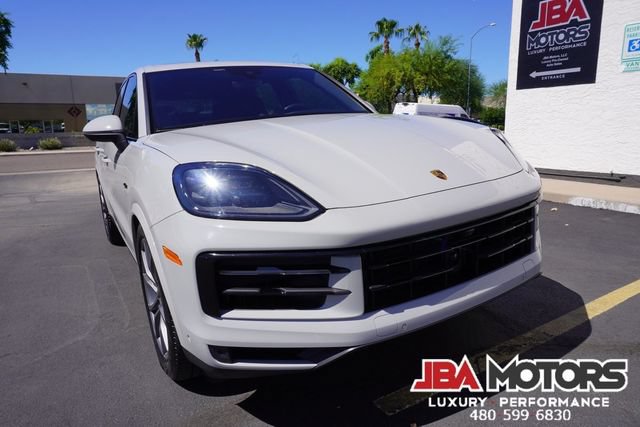 Used 2024 Porsche Cayenne AWD/4WD image 80